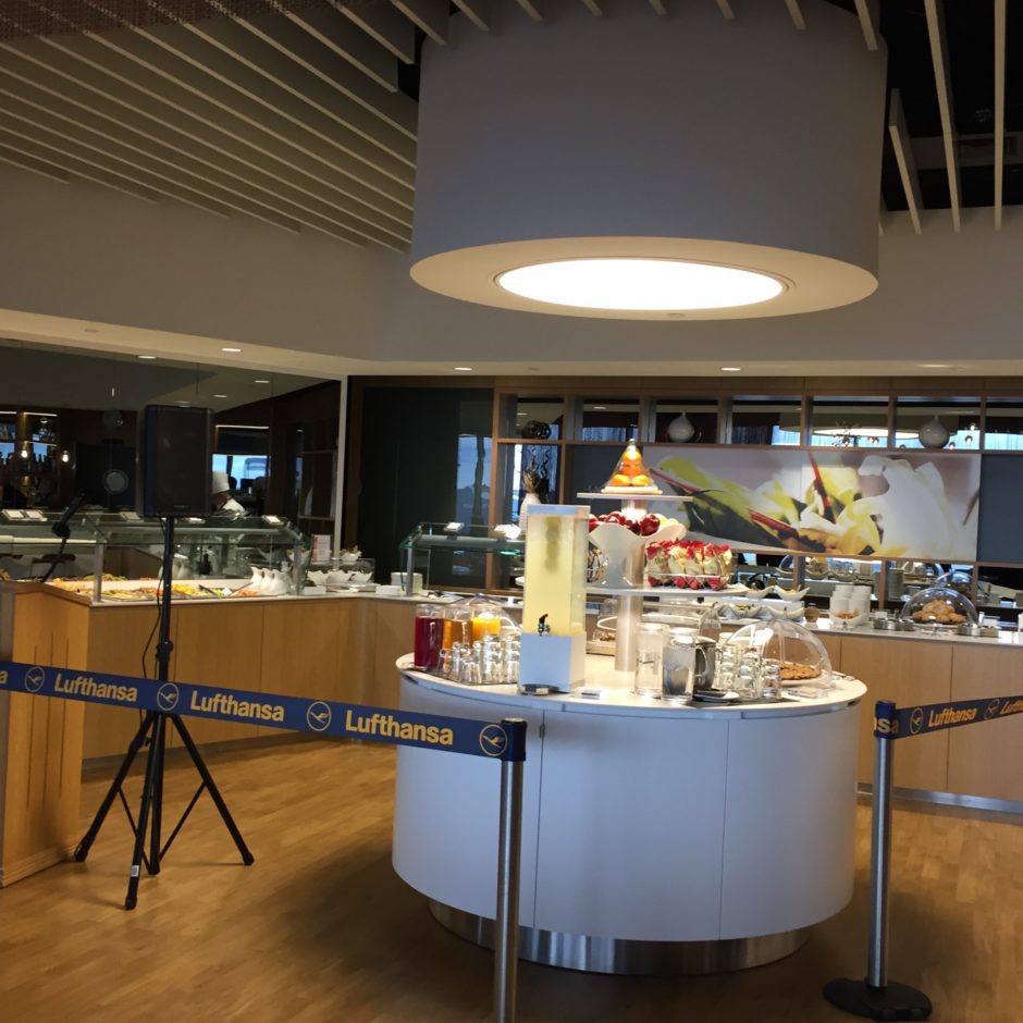 Lufthansa Dedicates New Lounge at Boston Logan Airport