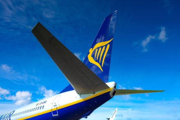 Ryanair Boeing737800