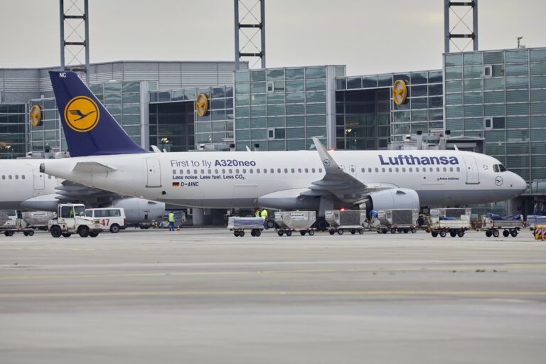 Lufthansa AirbusA320neo