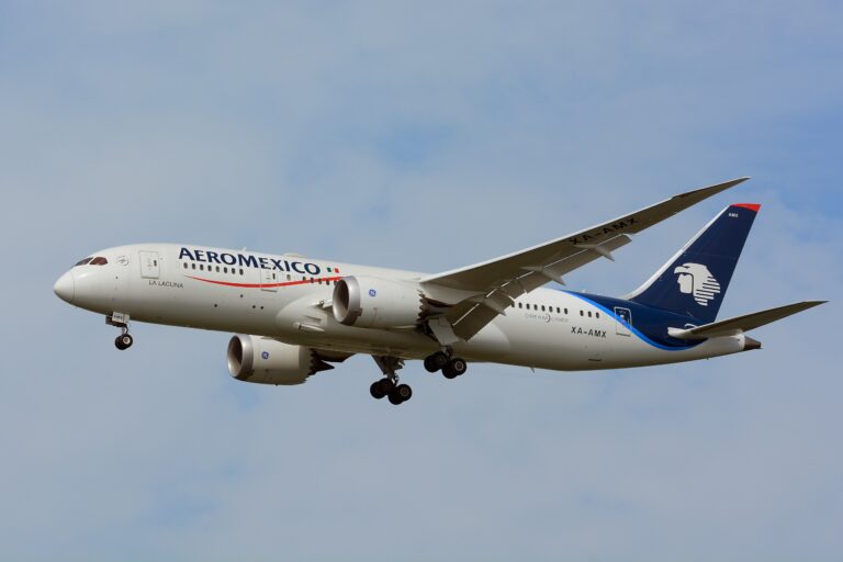 Aeromexico Boeing 787 8 XA AMX NRT