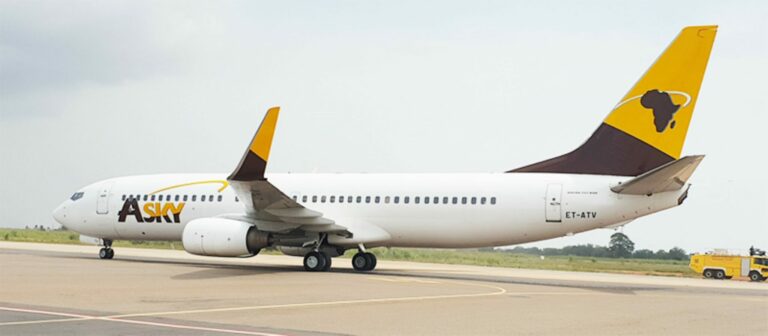 ASKY b737 800 Custom scaled 1