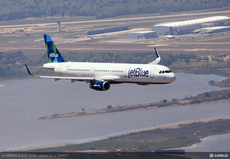 A321 Jetblue MSN6512 In Flight scaled