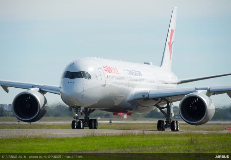 A350 900 China Eastern MSN248 Take off scaled