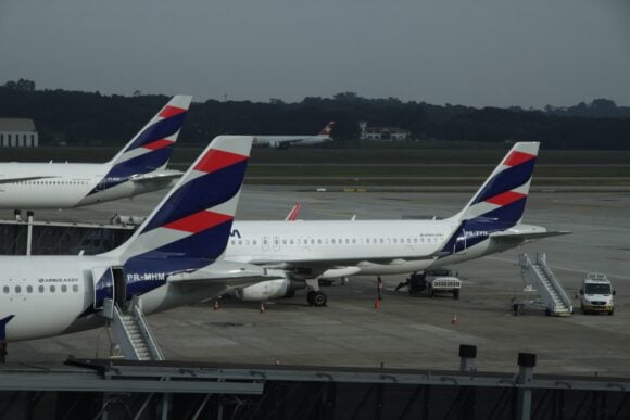 LATAM tails scaled |    LATAM tails scaled