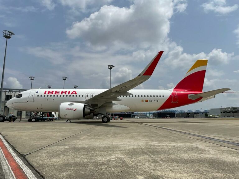 iberia f8356b430b94e