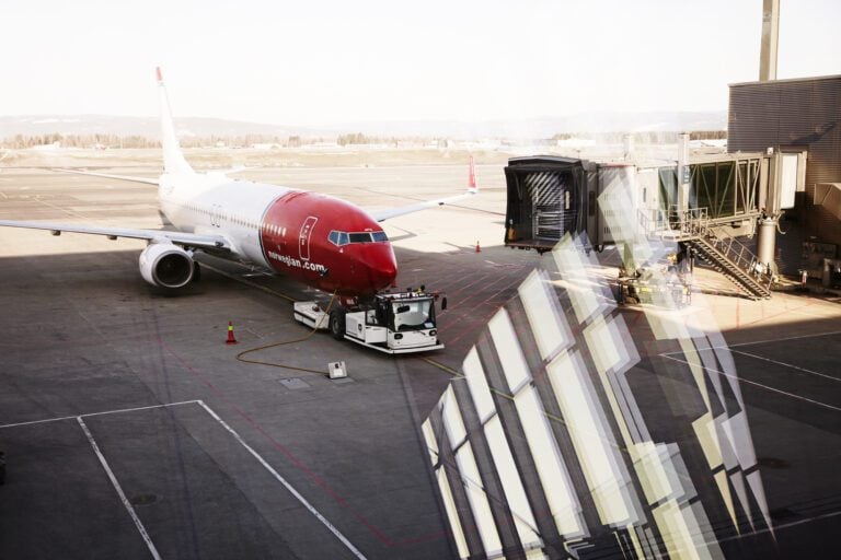brand airport 0001 full