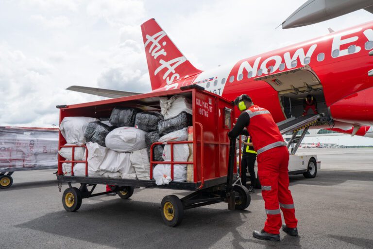 RF20181211 Red Cargo website 138 scaled