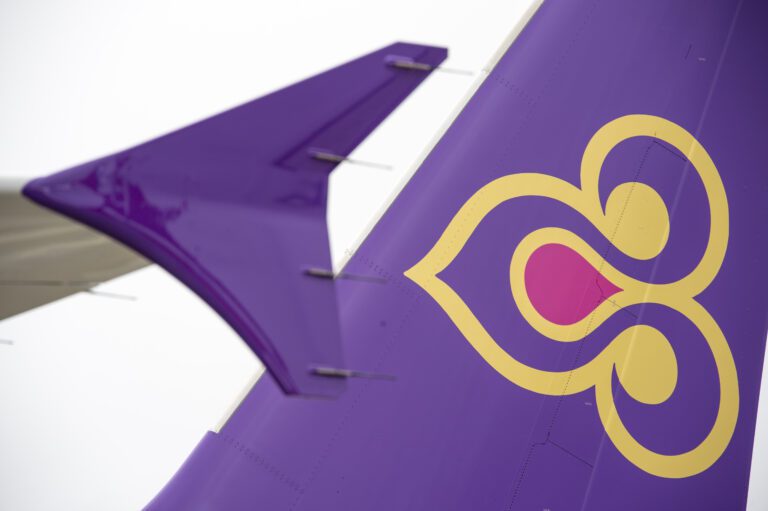 1ST A320 THAI SMILE CLOSE UP ON TAIL scaled