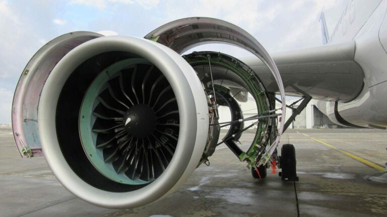 A320neo Nacelle impact 1920x1080