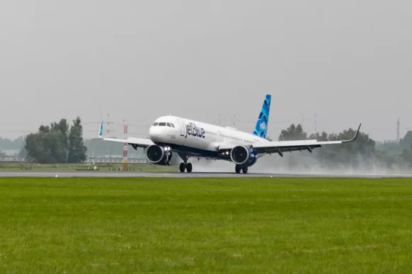 jetblue AMS