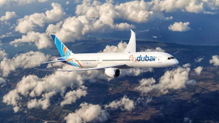 flydubaiBoeing7879DreamlinerRender1