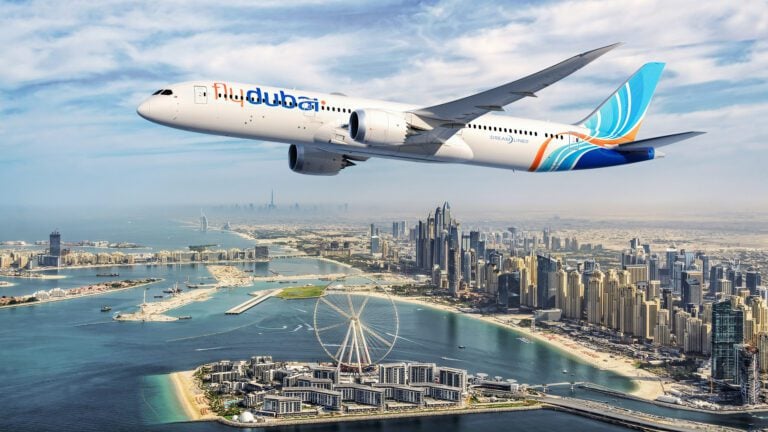 flydubaiBoeing7879DreamlinerRender2 scaled