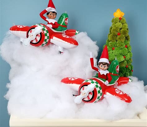 eleves making planes