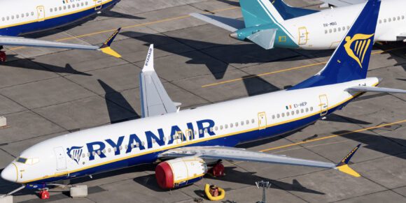 Ryanair aircraft on ramp |    Ryanair