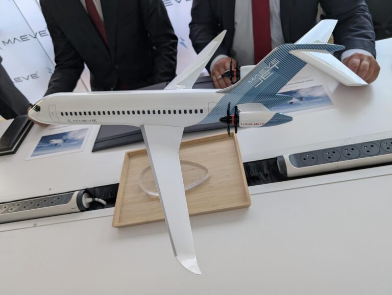 MaeveJet