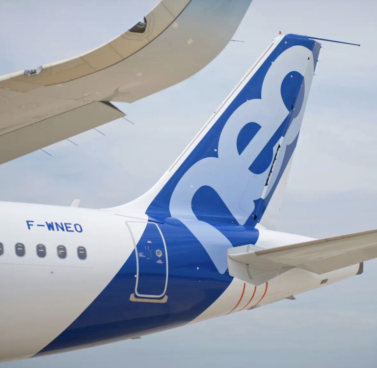 A320