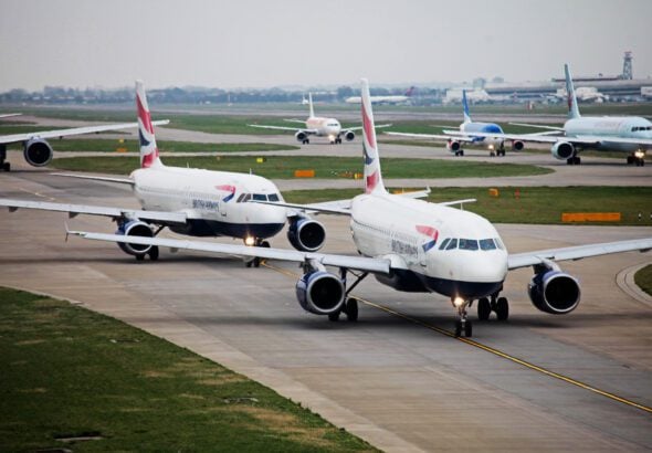 British Airways Airbus A319 taxiing