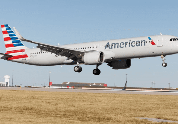 American Airlines Airbus A321XLR landing
