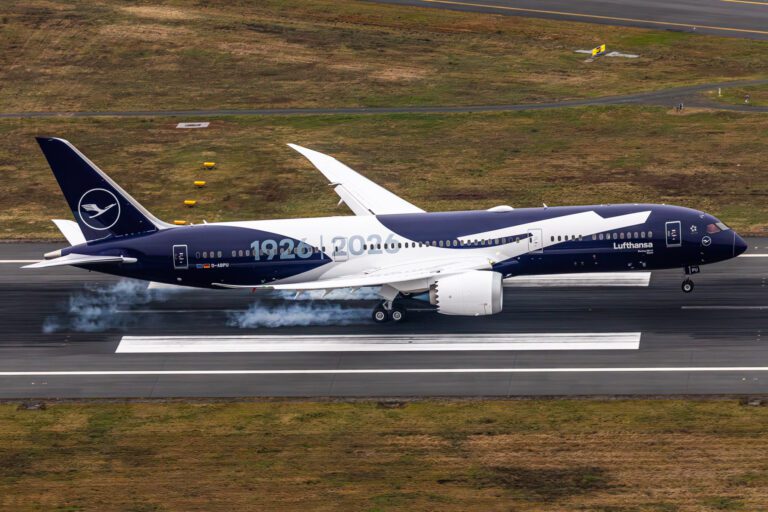 Lufthansa Boeing 787 9 Centennial livery