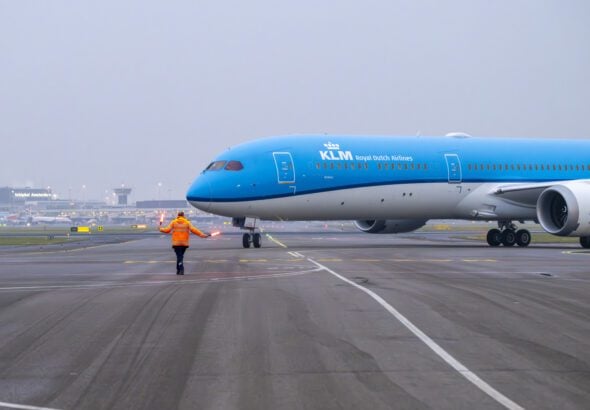 KLM_Boeing787-10