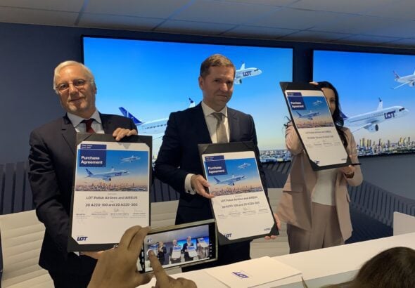 LOT Polish Airbus A220 order Paris Airshow 2025