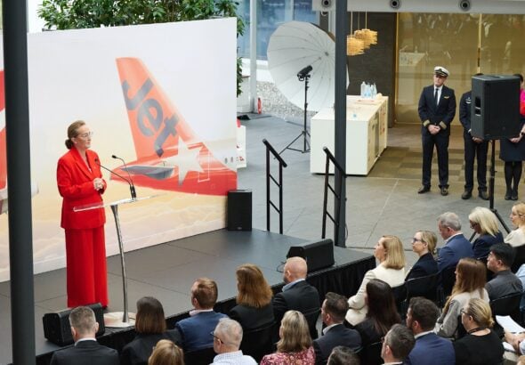 Qantas CEO announcing H1 FY26 results