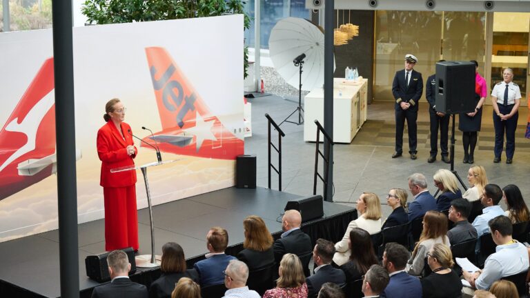 Qantas CEO announcing H1 FY26 results