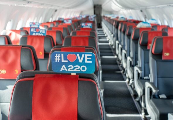 Airbus A220-300