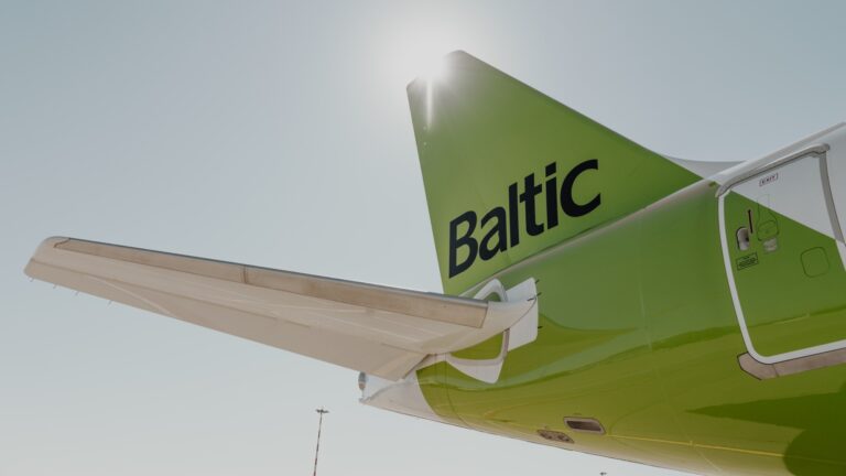 airBaltic Airbus A220 300 tail