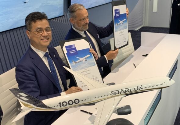 Starlux Airbus order Paris Airshow 2025