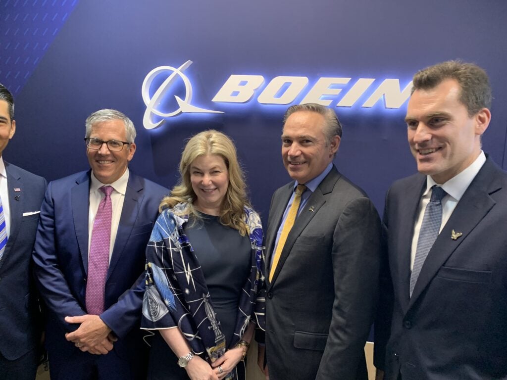 Boeing Brad McMullen, Stephanie Pope, Kelly Ortberg (2nd right) Farnborough 2026