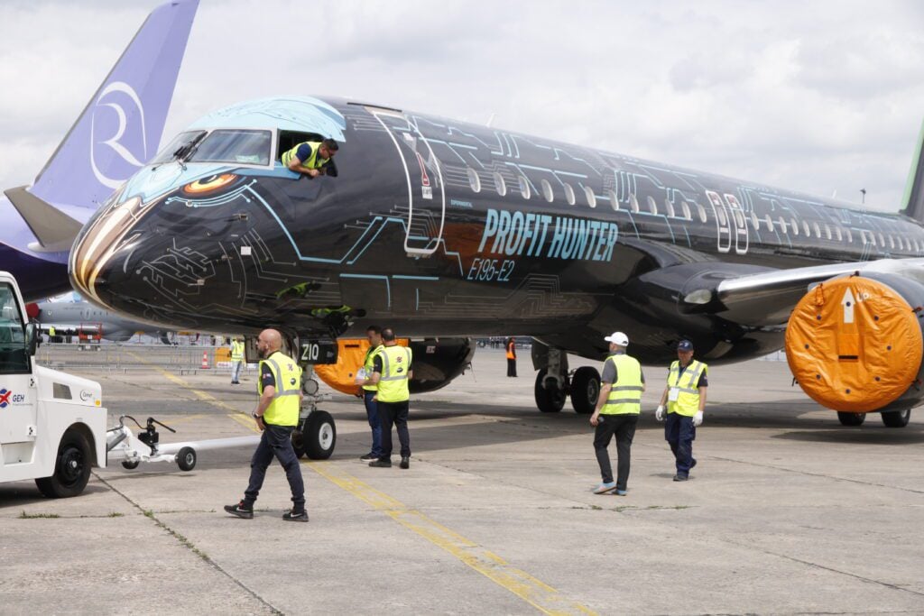 Embraer E195-E2 Paris Airshow 2025